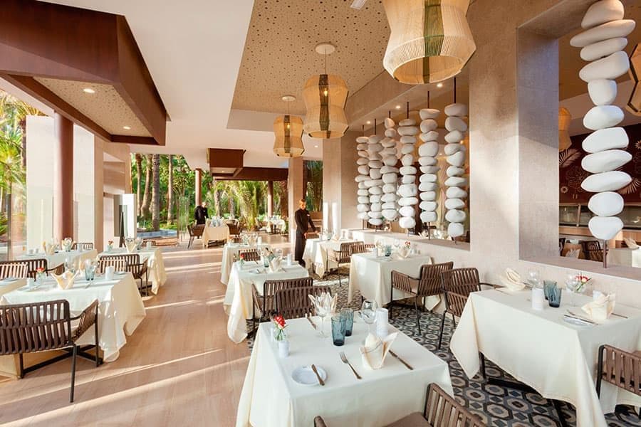 Restaurant at Hotel Riu Palace Oasis