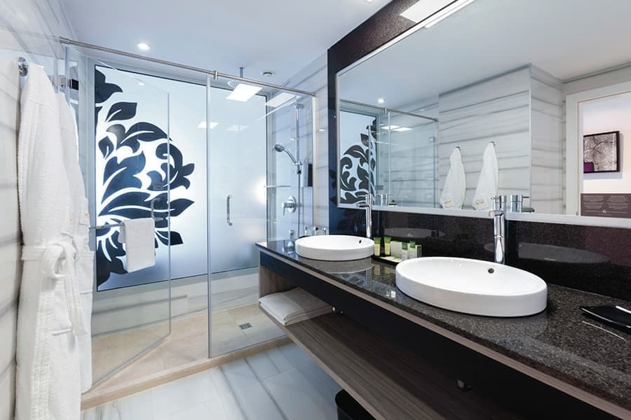 Guest room at Hotel Riu Palace Tenerife