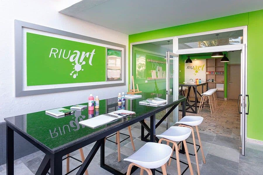 Spa & wellness at Hotel Riu Paraiso Lanzarote