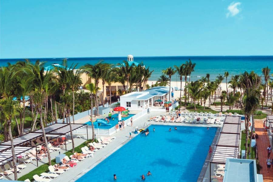 Hotel Riu Playacar Pools