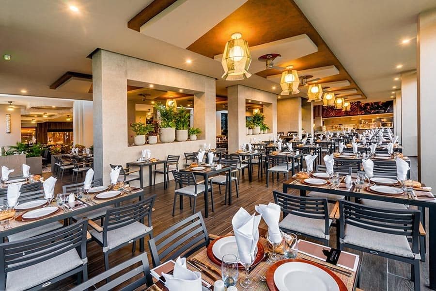 Restaurant at Hotel Riu Vallarta