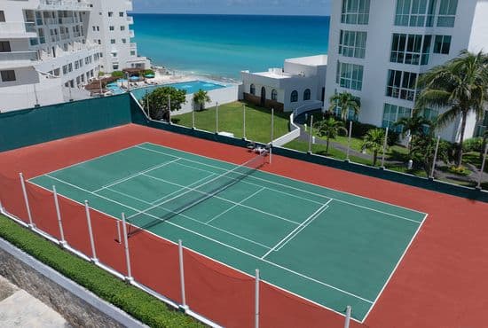 ÓLEO Cancún Playa Activities