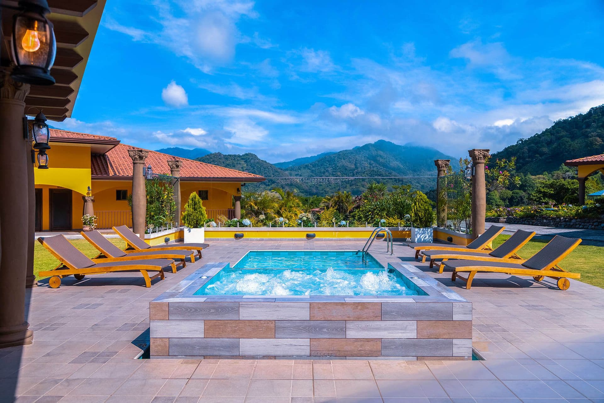 Los Establos Boutique Resort Pools