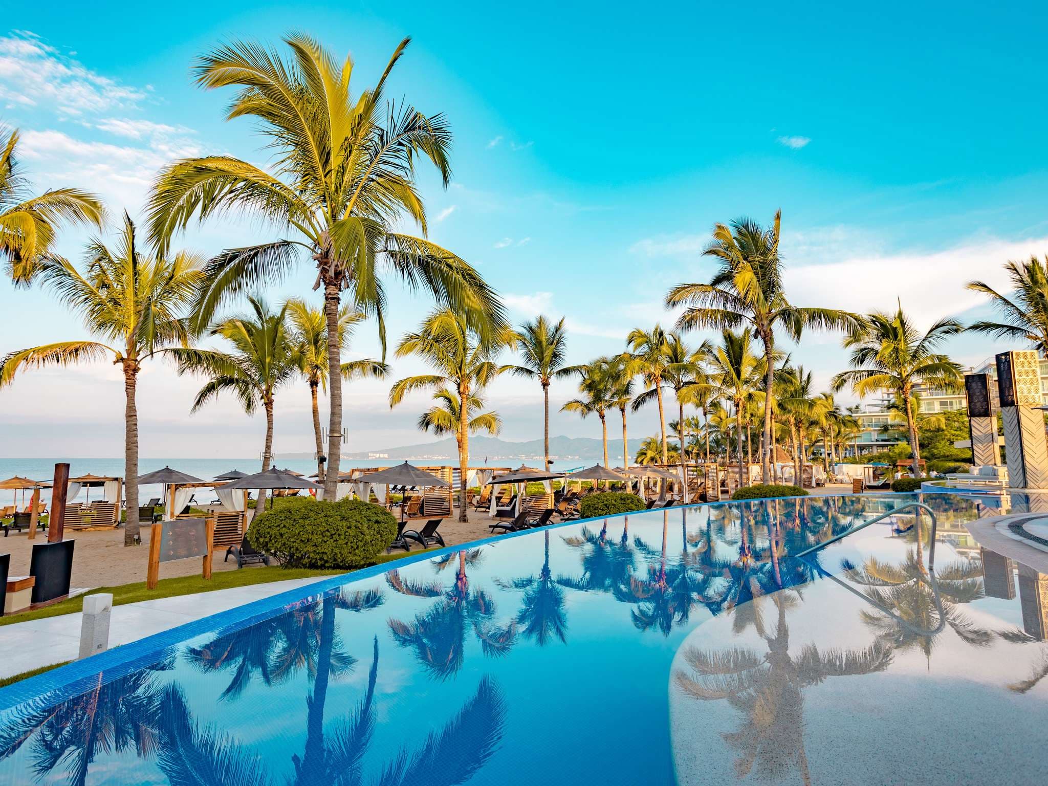 Main swimming pool at Marival Distinct resort