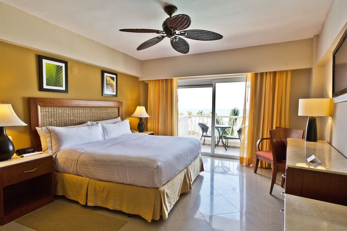 Guest room at Occidental Caribe