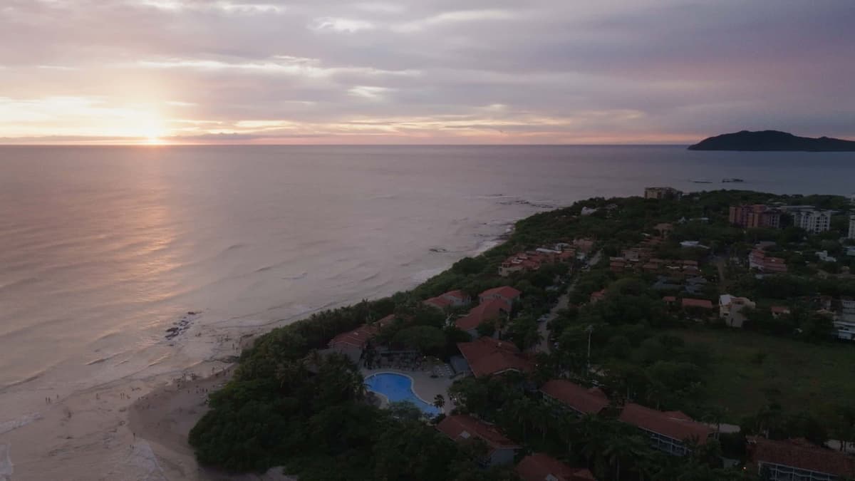 Resort exterior at Occidental Tamarindo