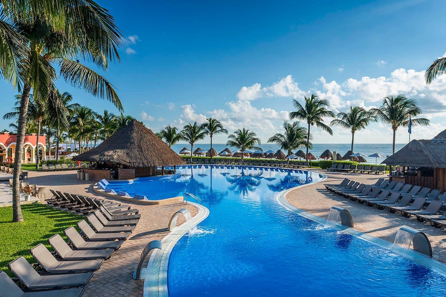 Ocean Coral & Turquesa Pools