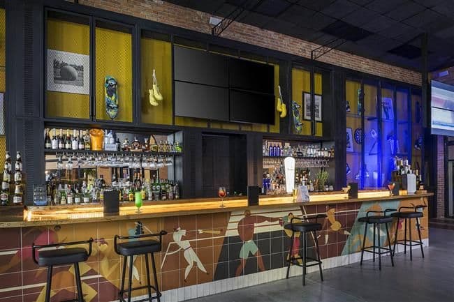 Restaurant at Ocean El Faro