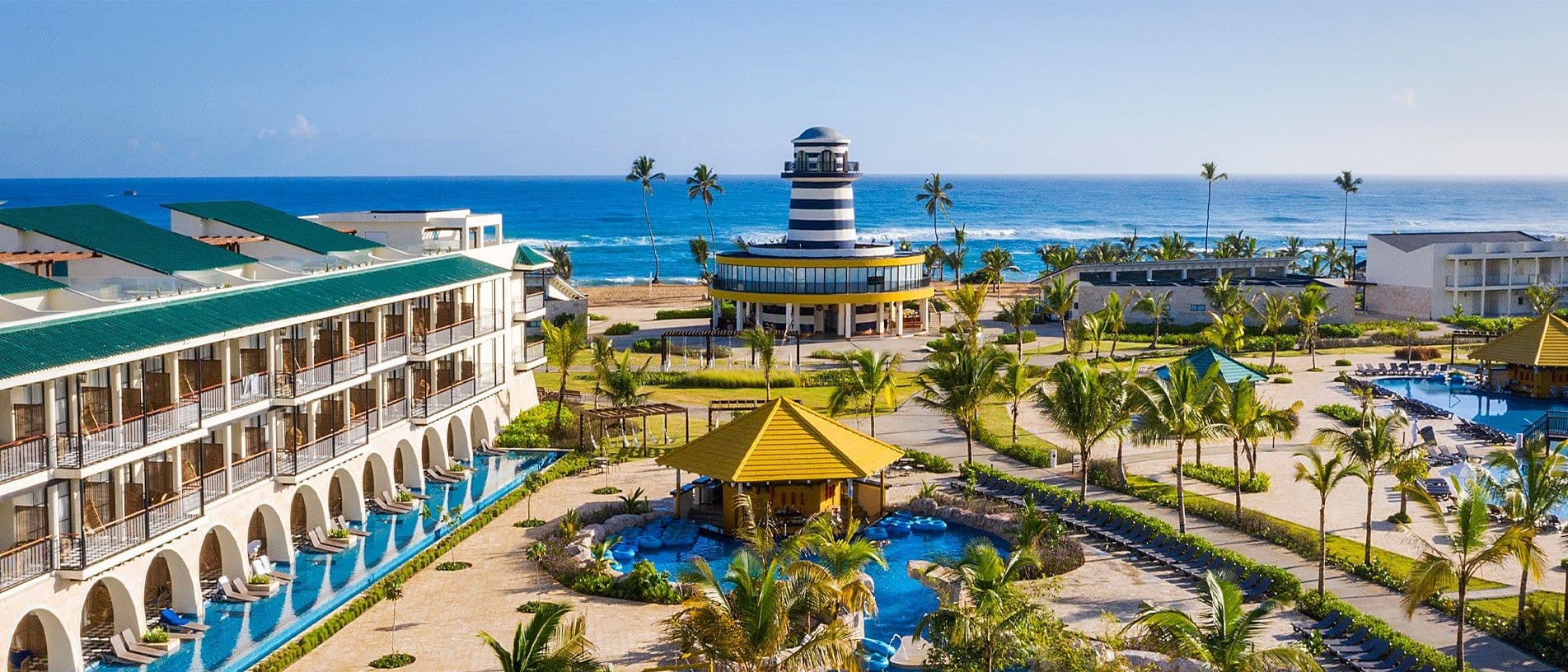 Resort exterior at Ocean El Faro