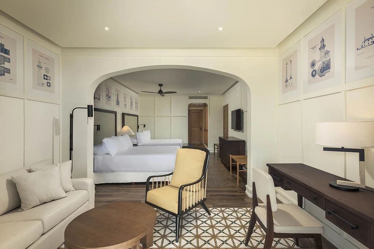 Guest room at Ocean El Faro