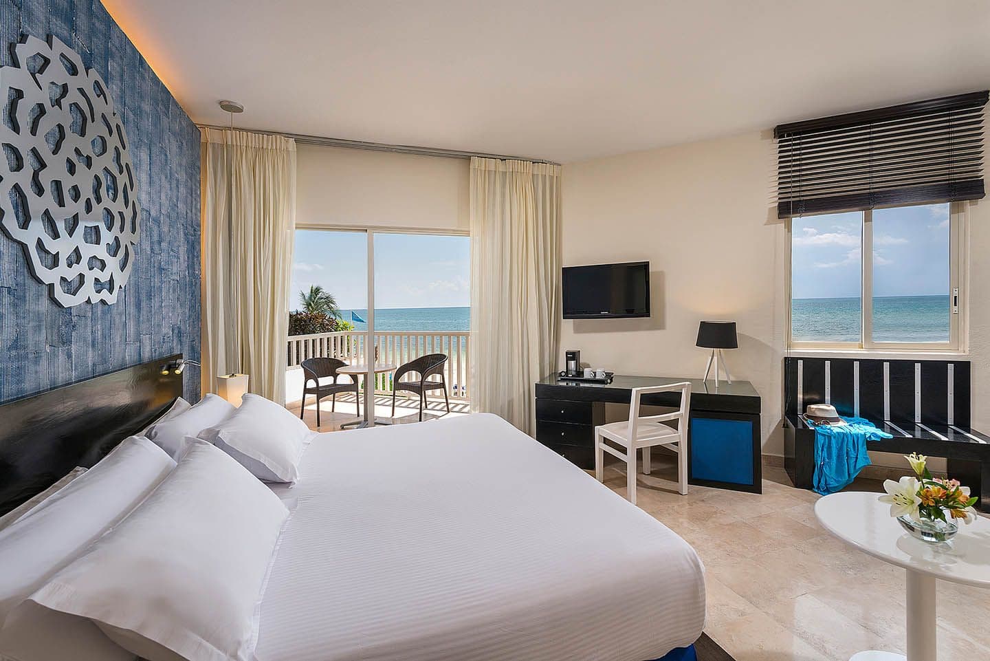 Ocean Maya Royale Rooms & Suites