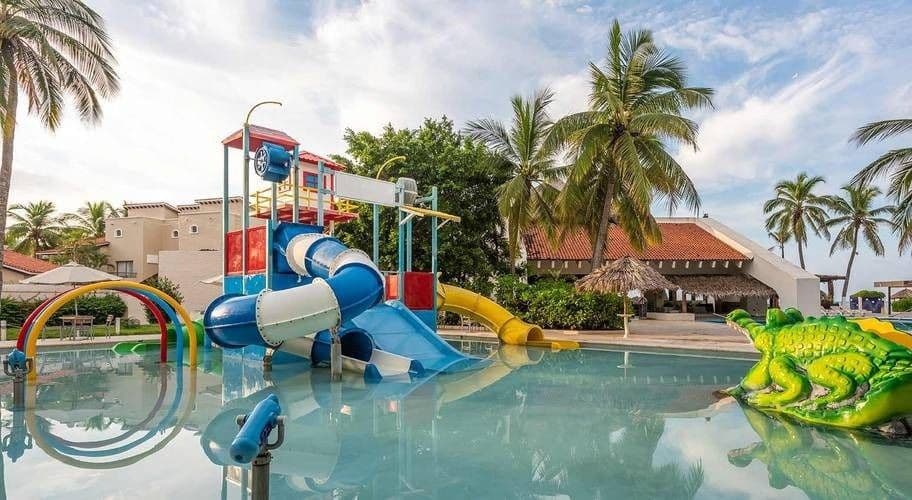 Beach at Park Royal Beach Ixtapa - All Inclusive