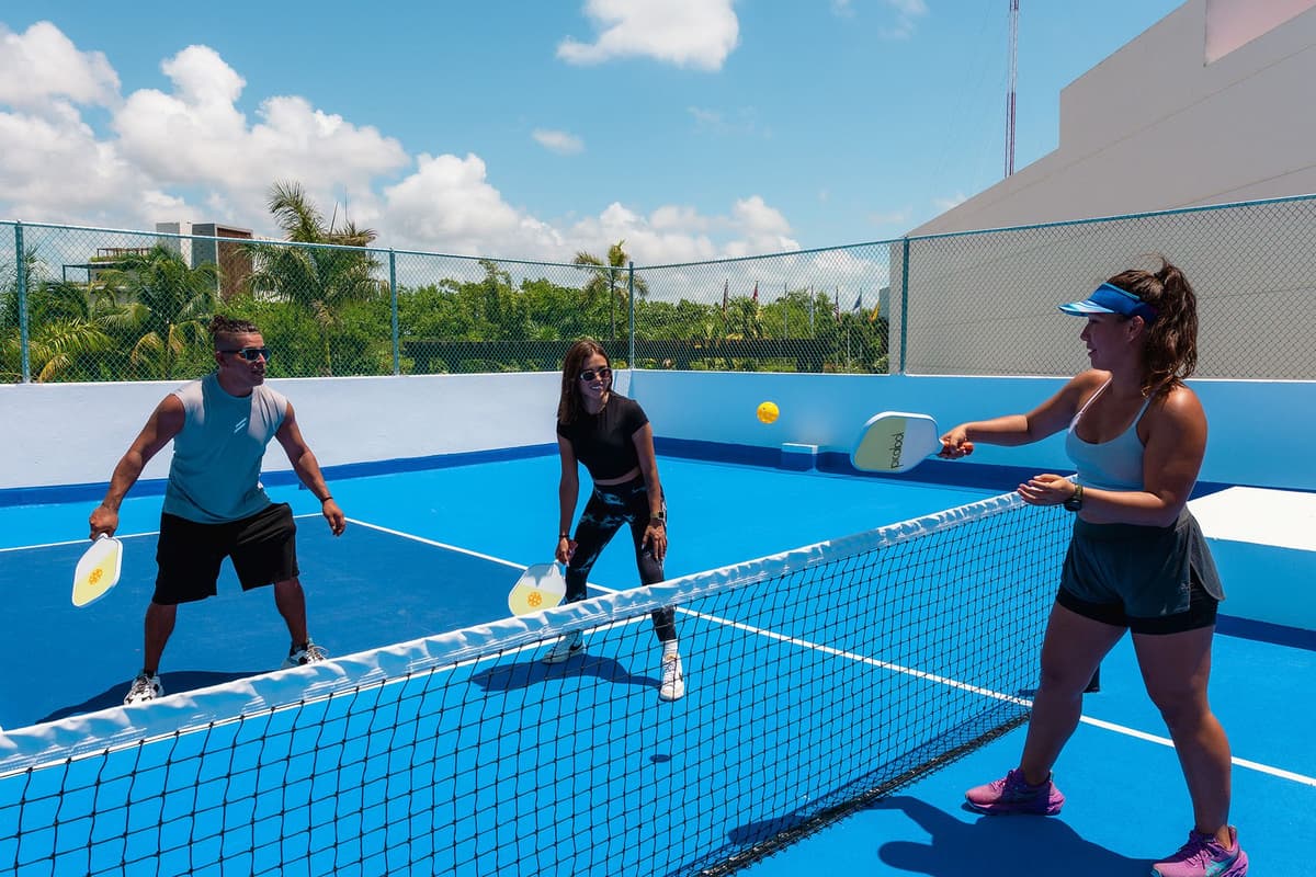 Ventus at Marina El Cid Spa & Beach Resort