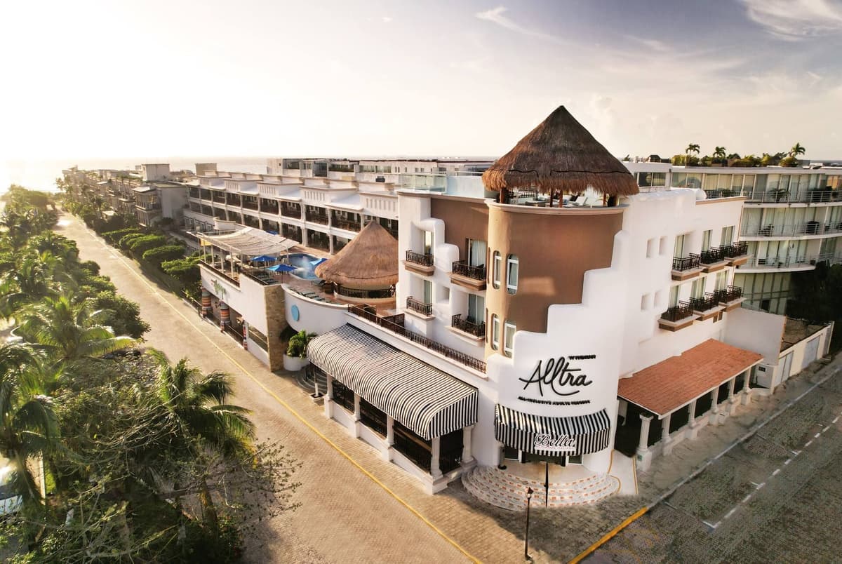 Wyndham Alltra Playa del Carmen