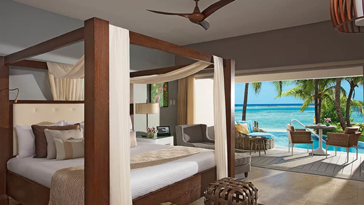 Swim-out suite at Zoetry Montego Bay with private plunge pool and ocean views