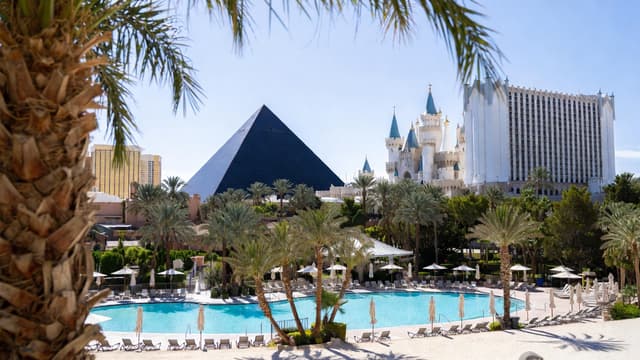 Two Iconic Las Vegas Hotels Are Going All-Inclusive — Starting at $330 for Two Nights