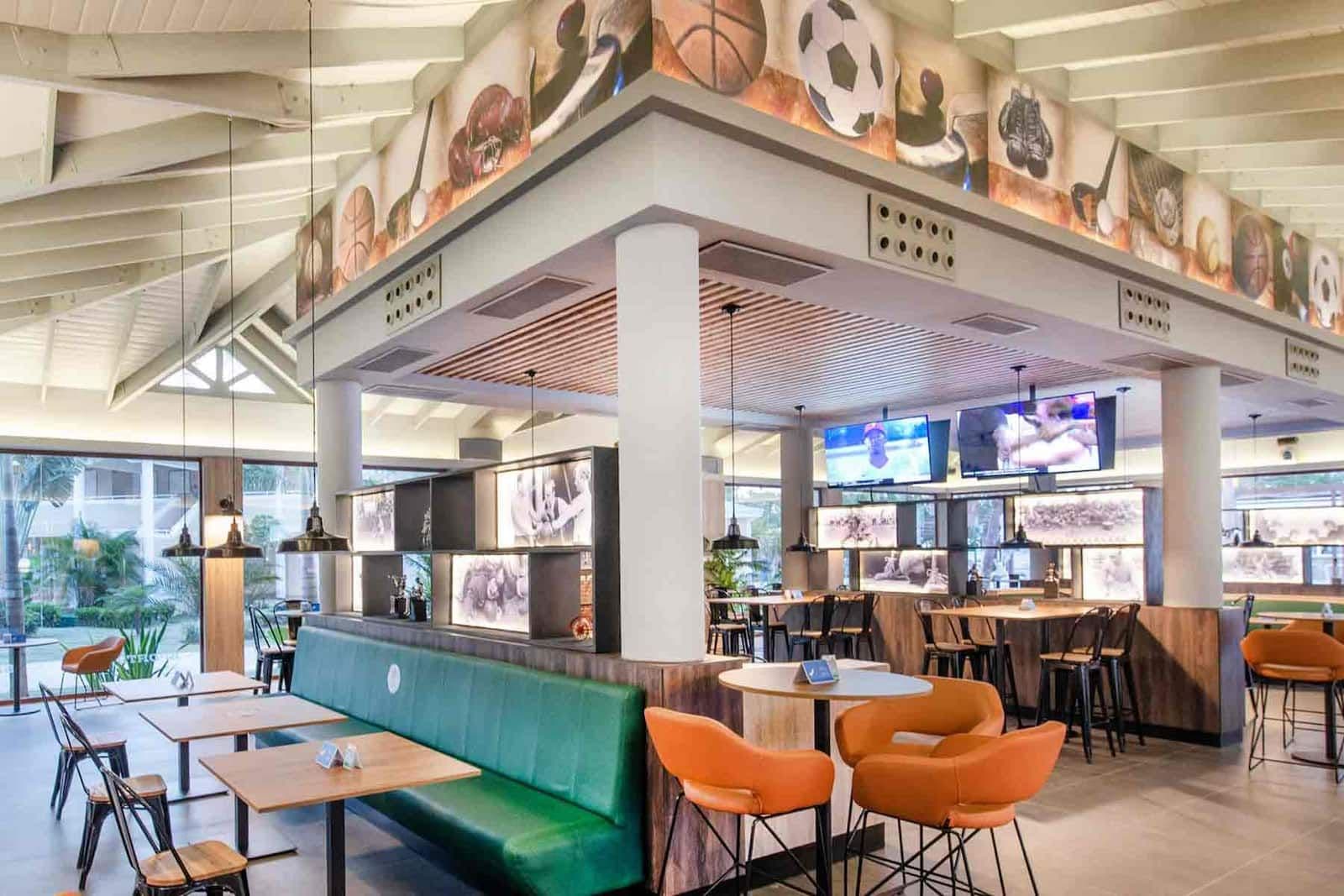 Bahia Principe Grand El Portillo Dining & Restaurants