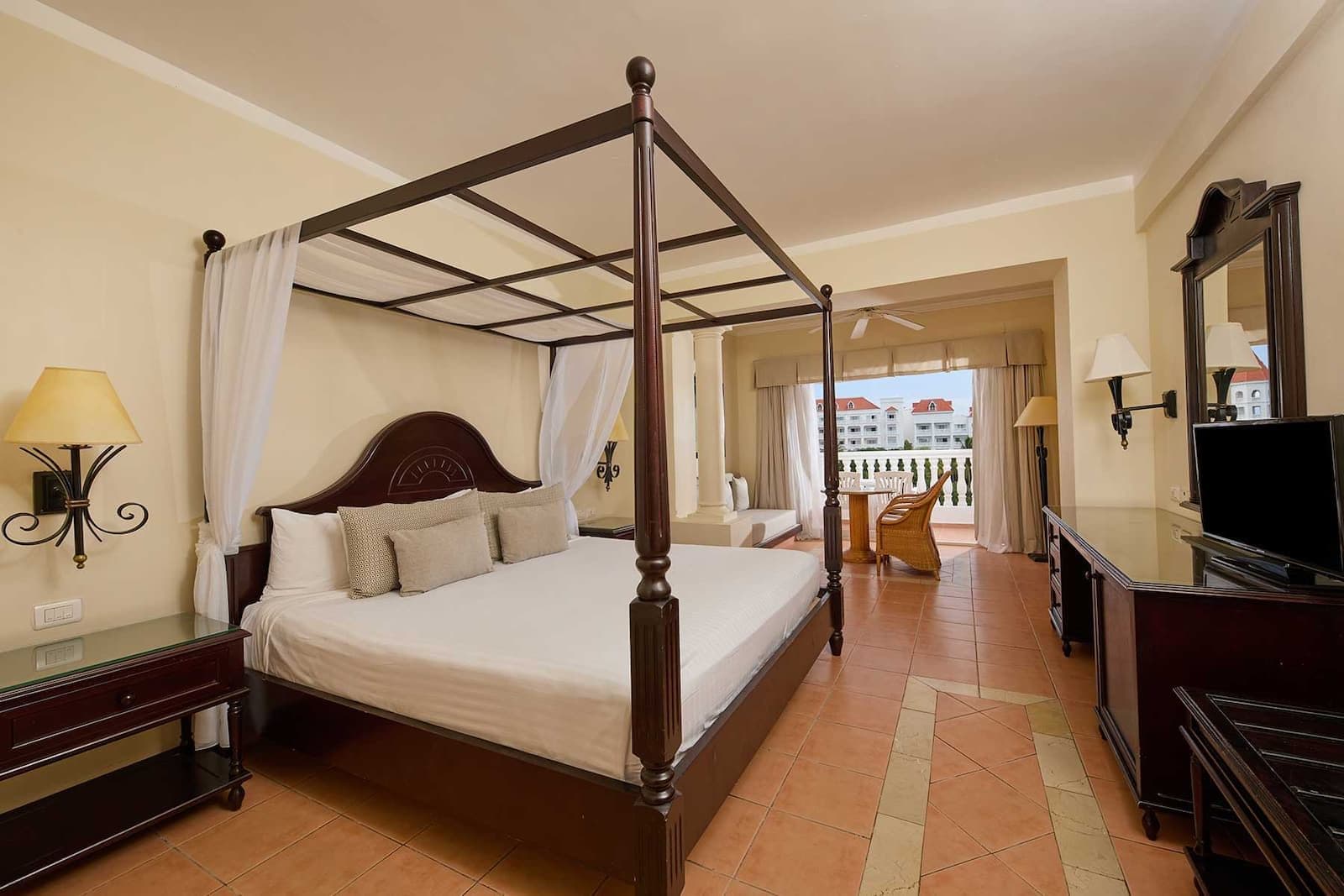Bahia Principe Grand Jamaica Rooms & Suites