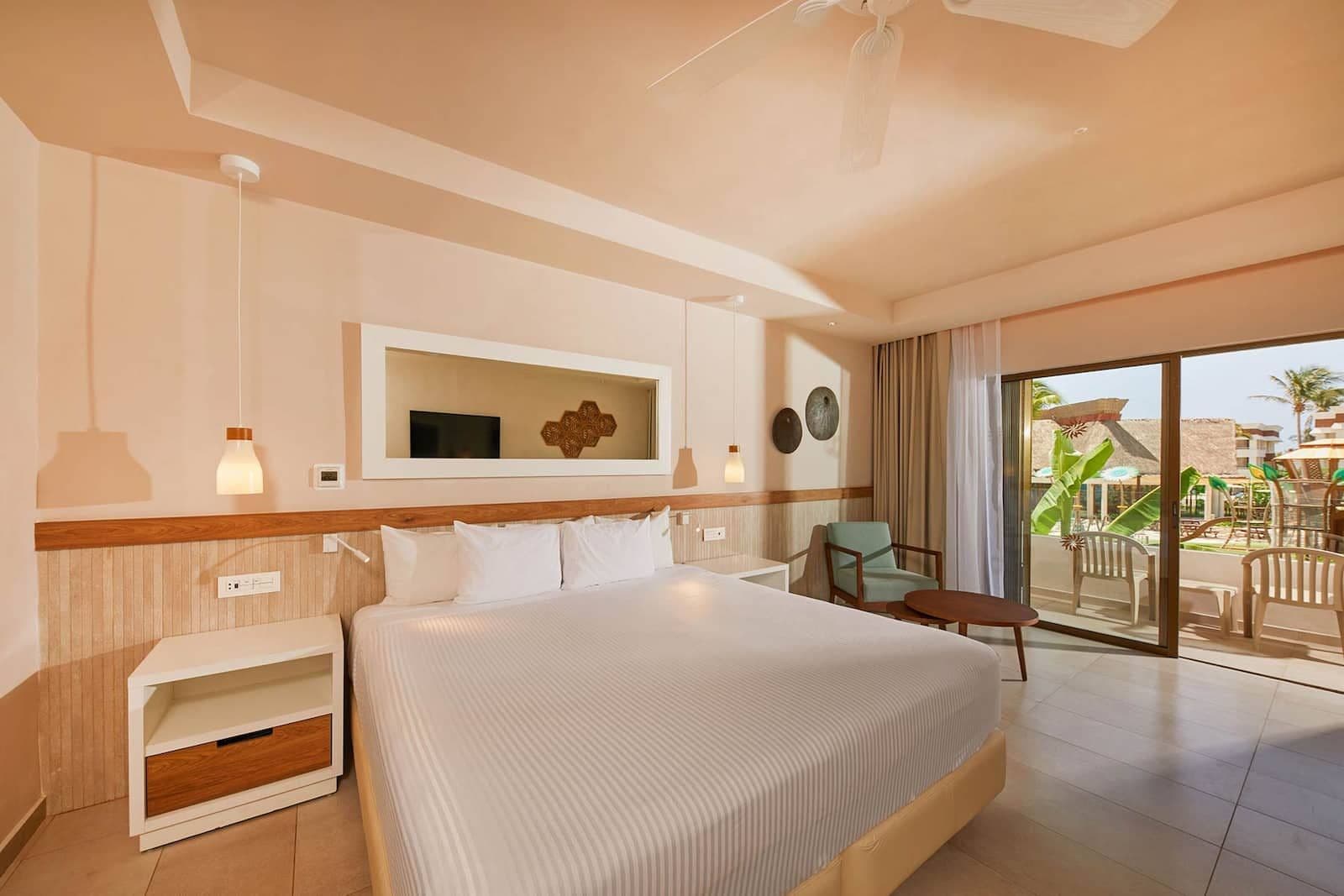 Bahia Principe Grand Tulum Exterior & Grounds