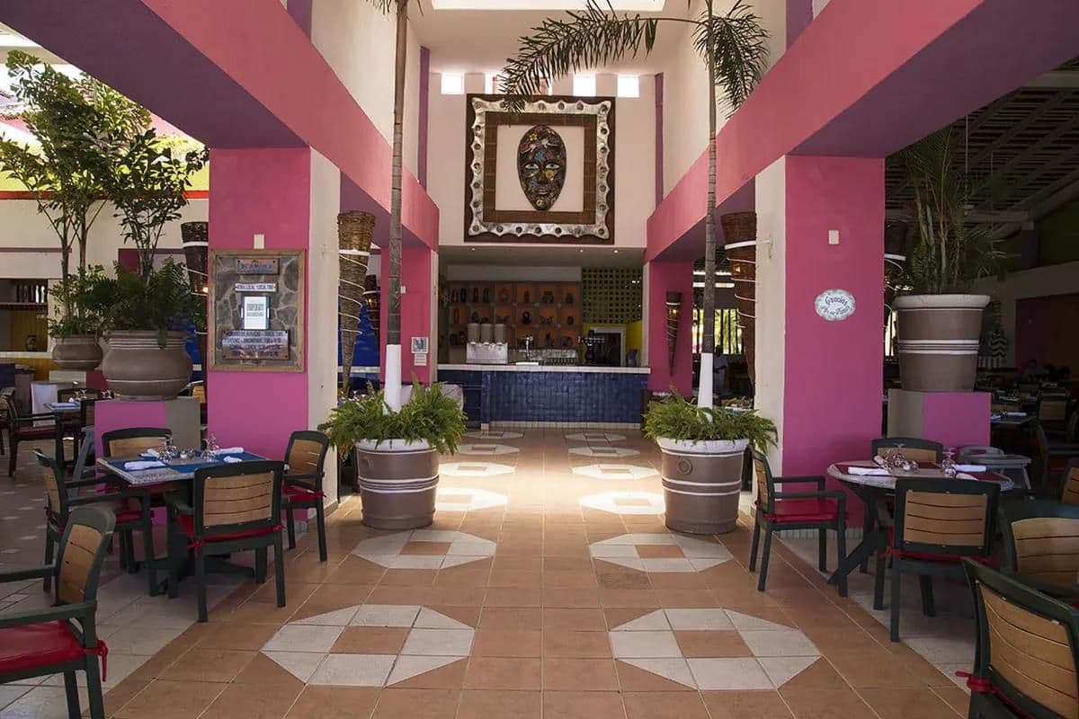 Decameron Los Cocos Guayabitos, Ramada All-Inclusive Resort Dining & Restaurants
