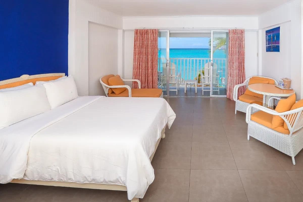 Grand Decameron Montego Beach, A Trademark All Inclusive Rooms & Suites