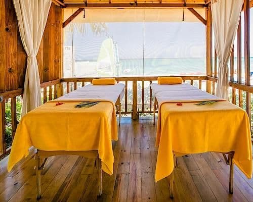 Grand Decameron Montego Beach, A Trademark All Inclusive Spa & Wellness