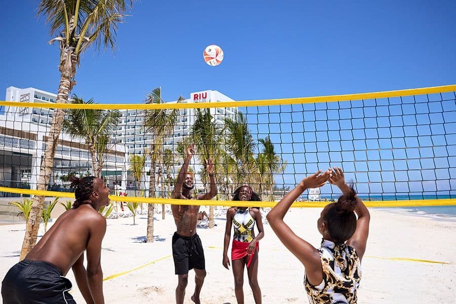 Beach at Hotel Riu Palace Aquarelle
