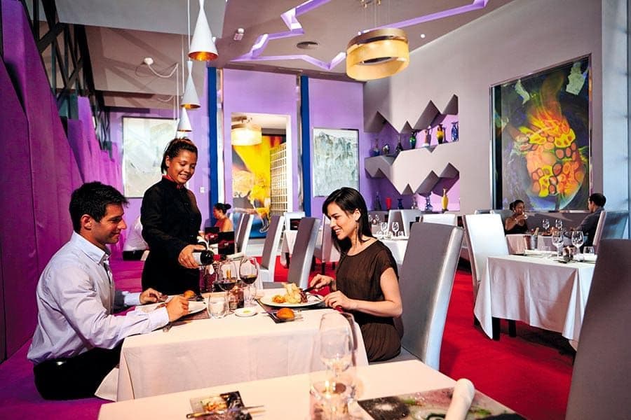 Restaurant at Hotel Riu Palace Costa Rica