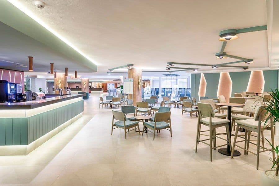 Restaurant at Hotel Riu Paraiso Lanzarote