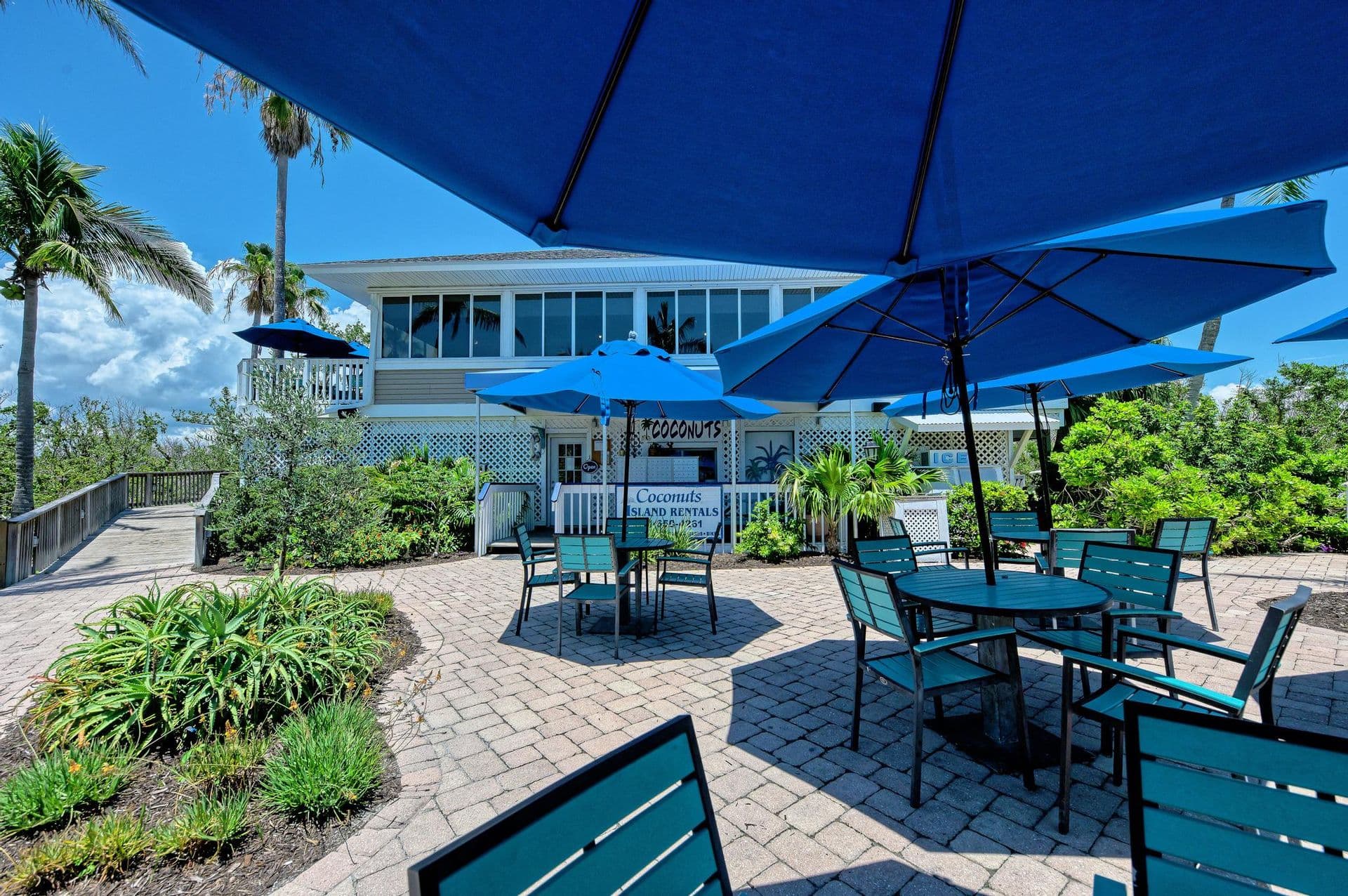 Palm Island Resort & Spa Exterior & Grounds