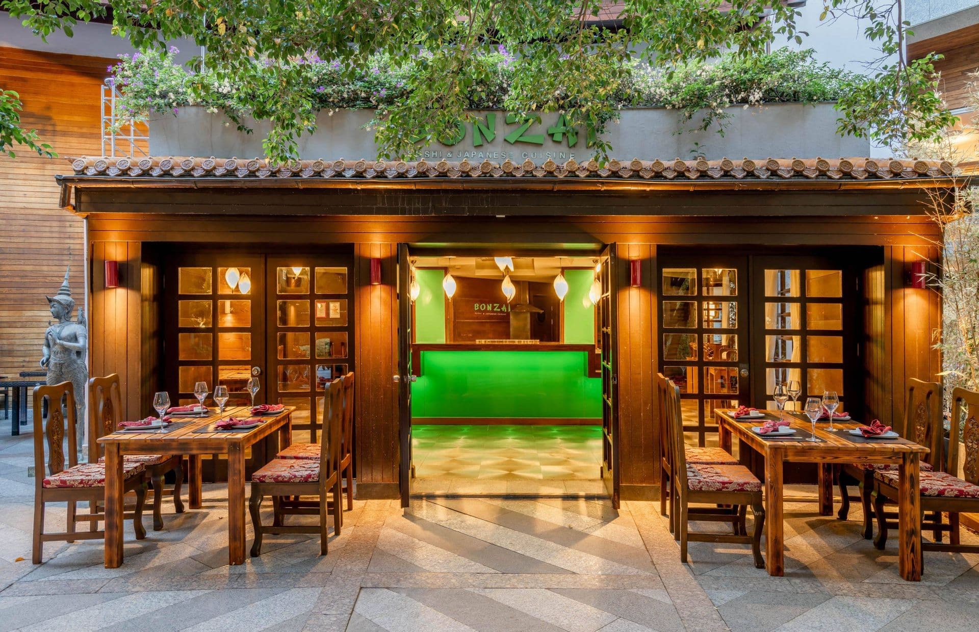 Restaurant at Rixos Sungate - The Land Of Legends Access