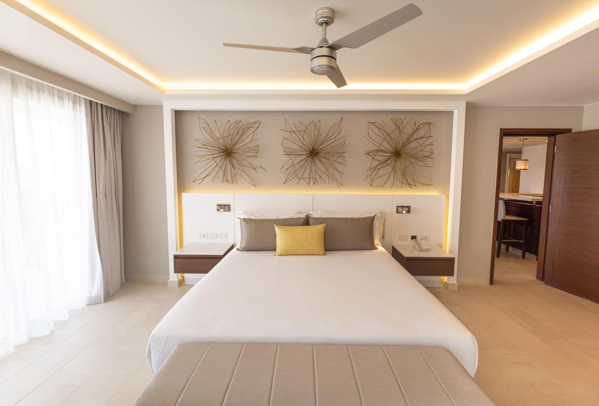 Royalton Riviera Cancun, Autograph Collection All-Inclusive Resort Rooms & Suites