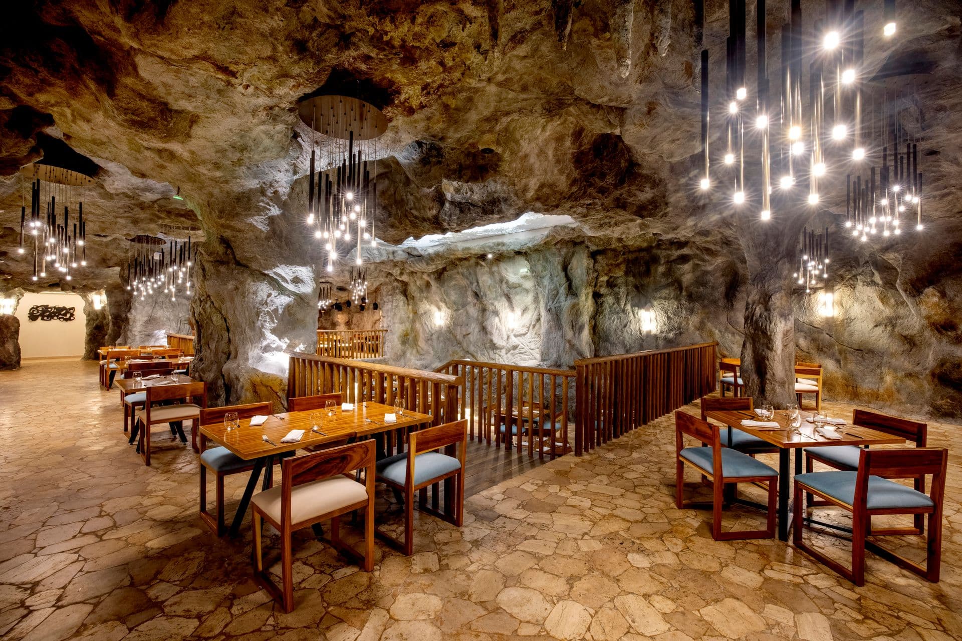 Resort exterior at Royalton Splash Riviera Cancun, Autograph Collection All-Inclusive Resort