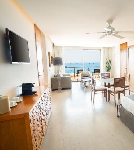 Guest room at Sandos Finisterra All Inclusive