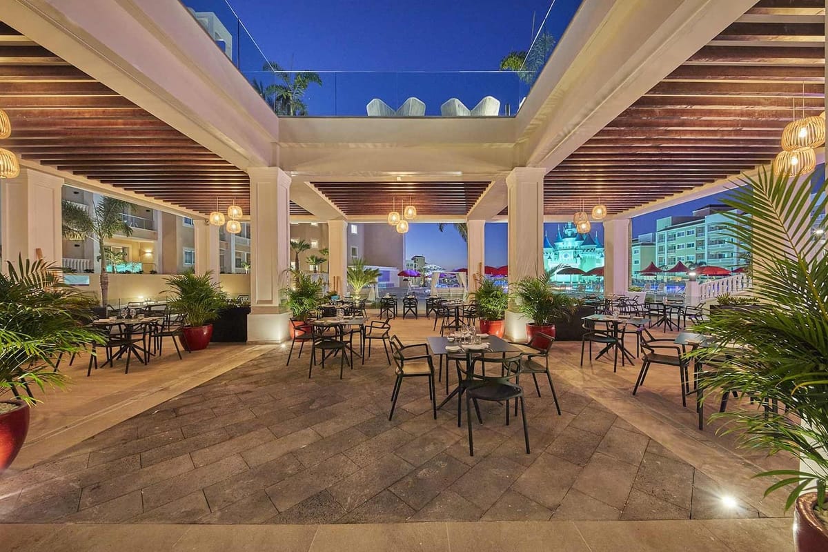 Bahia Principe Fantasia Tenerife Dining & Restaurants