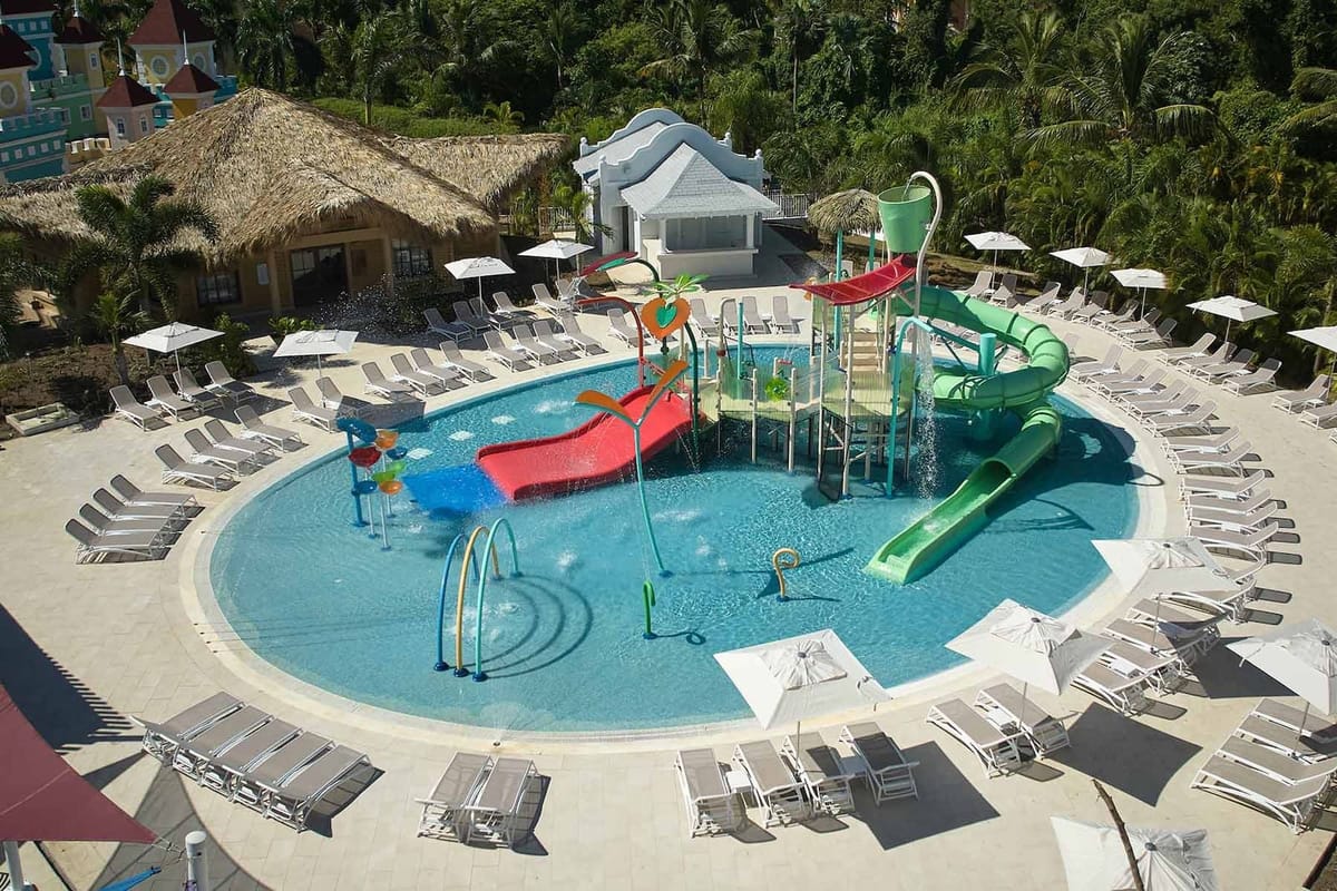 Bahia Principe Luxury Esmeralda Pools