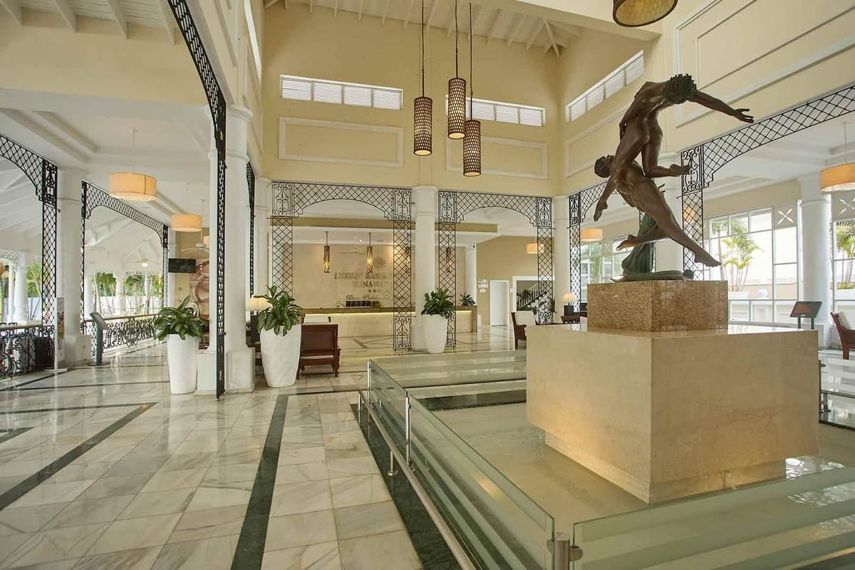 Bahia Principe Luxury Runaway Bay Exterior & Grounds