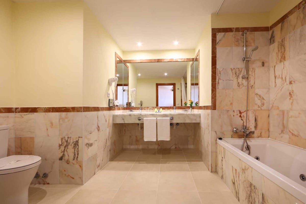 Bahia Principe Sunlight Costa Adeje Rooms & Suites