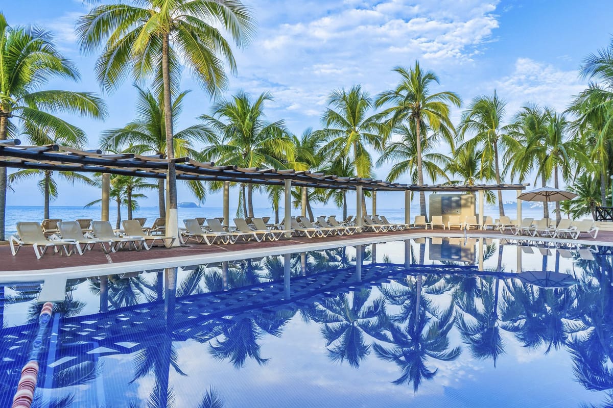 Barceló Ixtapa - All Inclusive Pools