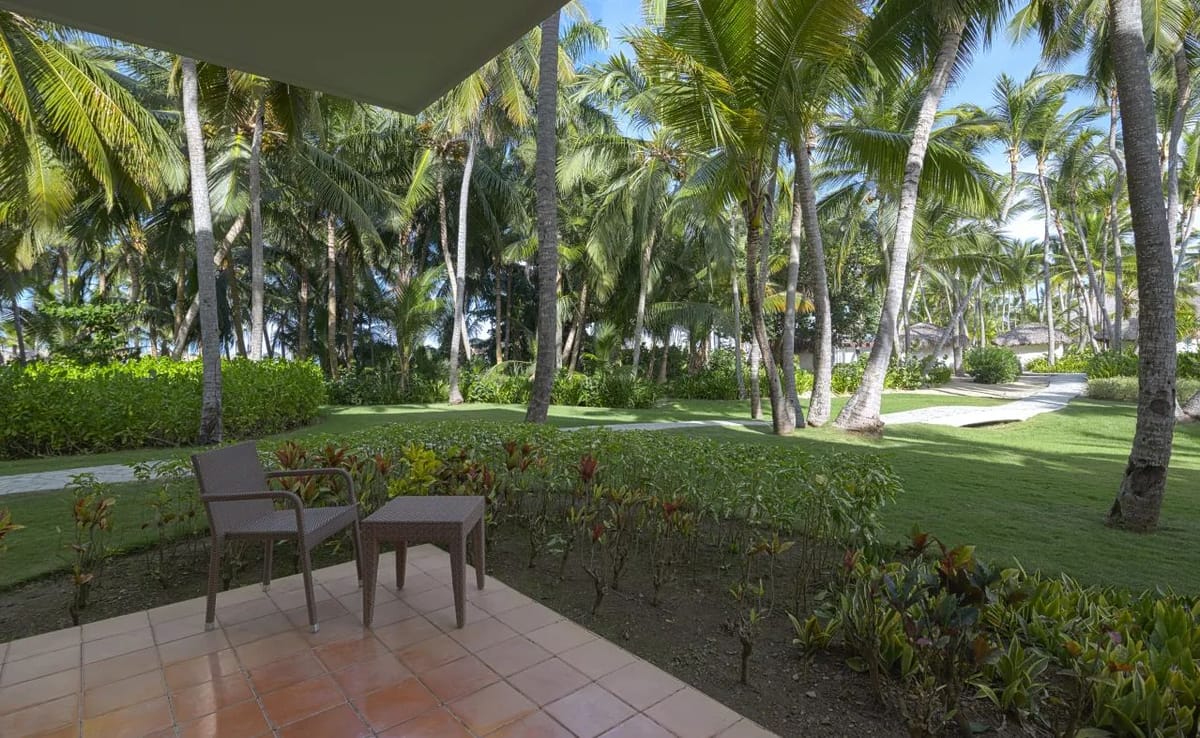 Catalonia Bavaro Beach Golf & Casino Resort Rooms & Suites
