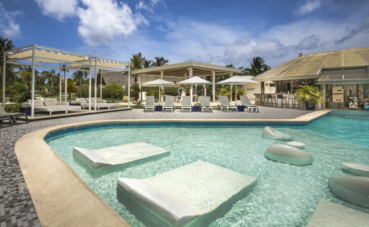 Catalonia Royal Bavaro - Adults Only Exterior & Grounds
