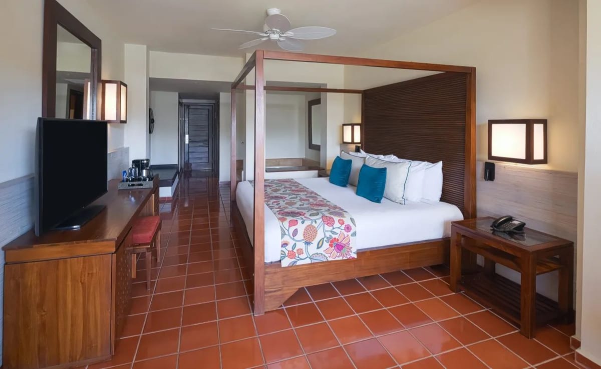 Catalonia Royal Bavaro - Adults Only Exterior & Grounds