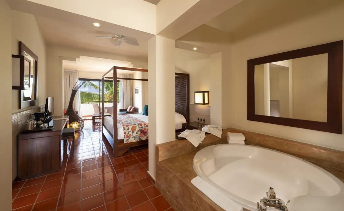Catalonia Royal Bavaro - Adults Only Rooms & Suites