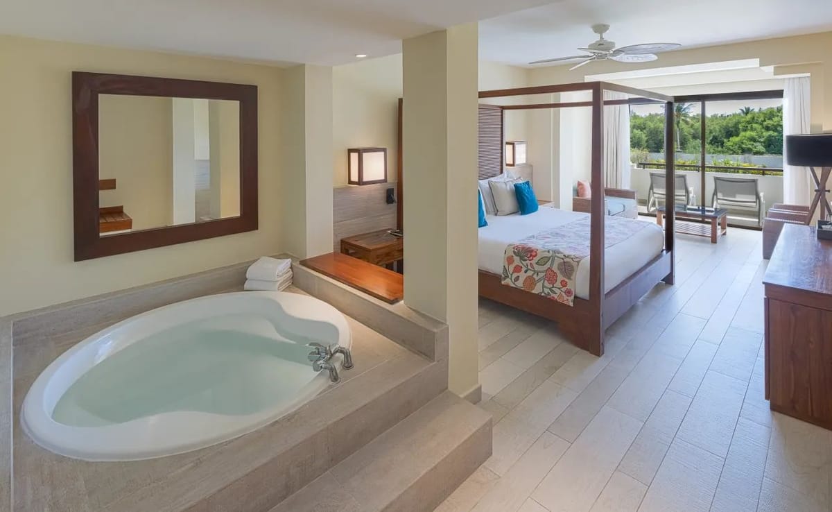 Catalonia Royal Bavaro - Adults Only Rooms & Suites