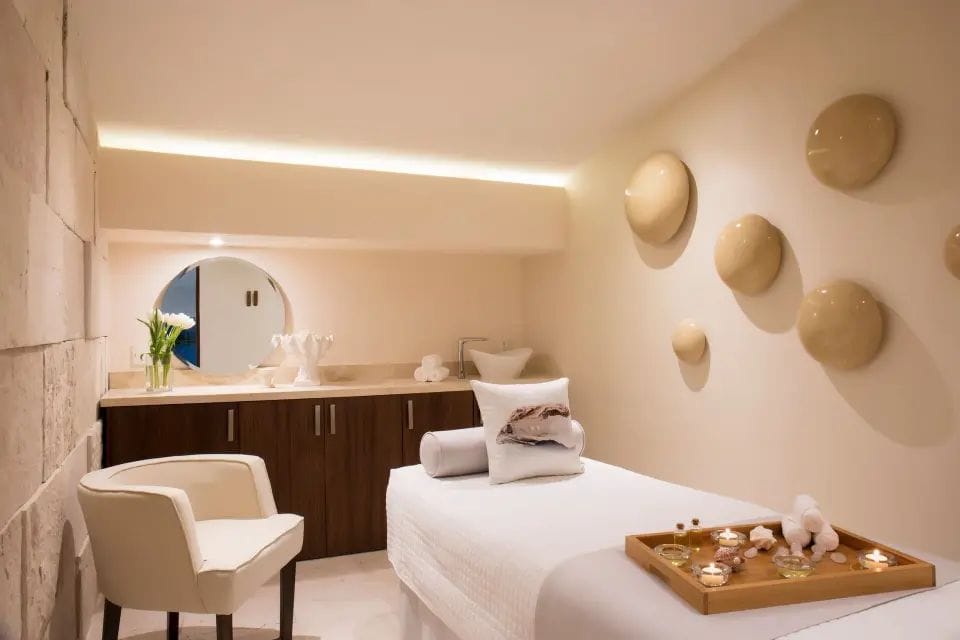 Crown Paradise Golden Puerto Vallarta Spa & Wellness