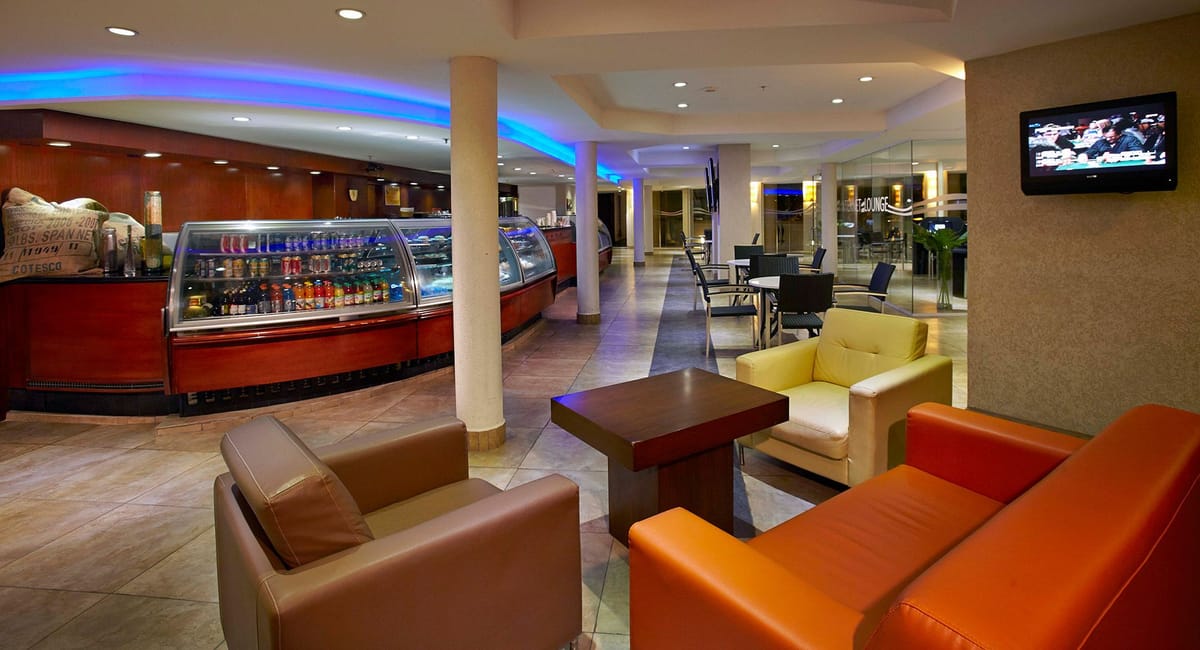 Divi Little Bay Beach Resort Dining & Restaurants