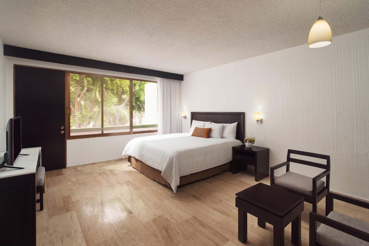 El Cid Granada Hotel & Country Club Rooms & Suites