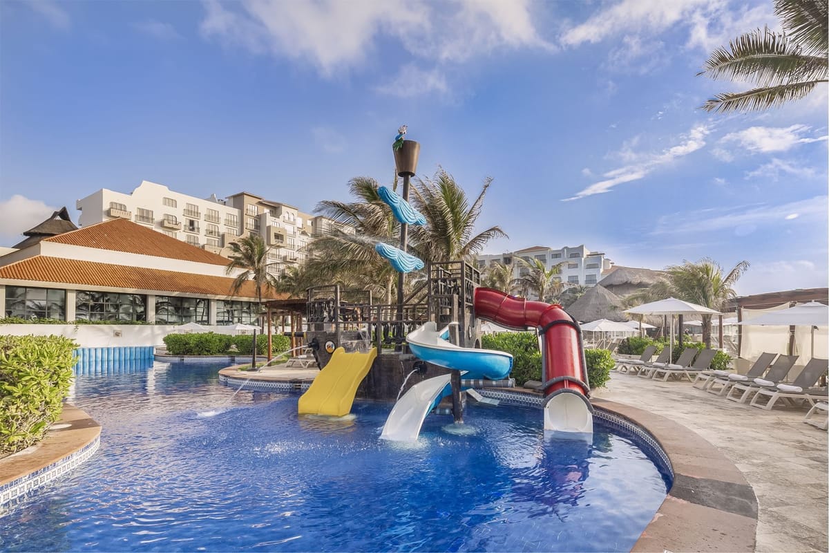 Fiesta Americana Condesa Cancún All Inclusive Pools