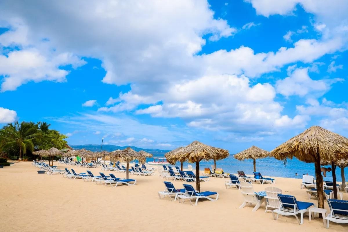 Grand Decameron Cornwall Beach, A Trademark All Inclusive Resort Activities