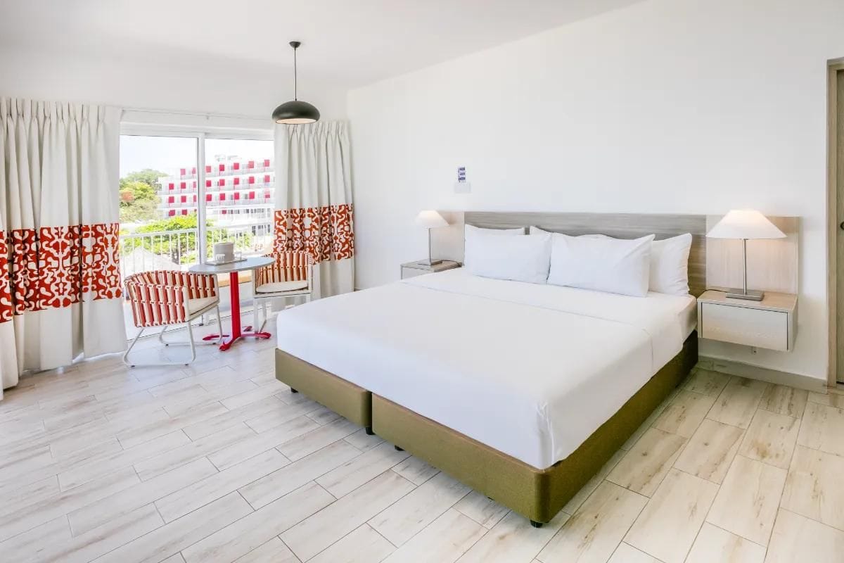 Grand Decameron Cornwall Beach, A Trademark All Inclusive Resort Rooms & Suites